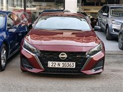 نيسان ألتيما